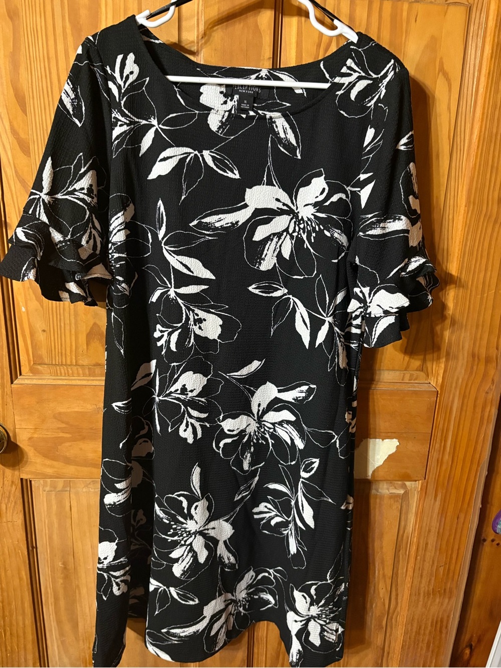 Perceptions Black White Floral Ruffle-Sleeve Midi Dress